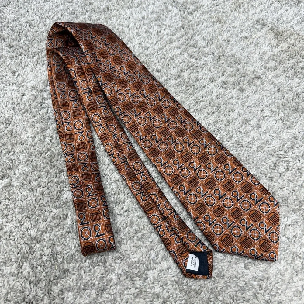 University of Virginia Bookstore silk/Polyester Tie Necktie Men's (3.75 x 58)